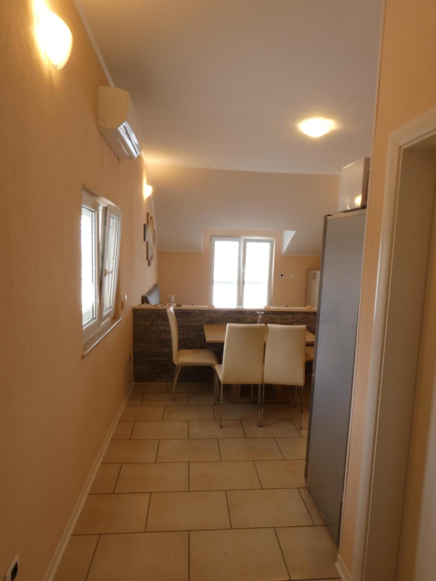 Apartments By The Sea Ubli, Lastovo - 8354 Uble 部屋 写真